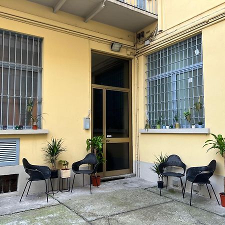 Апартаменты Regina Milano In Porta Romana 2 - Sky Tv, Wifi E Breakfast Box Экстерьер фото
