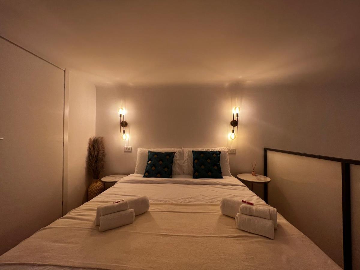 Апартаменты Regina Milano In Porta Romana 2 - Sky Tv, Wifi E Breakfast Box Экстерьер фото
