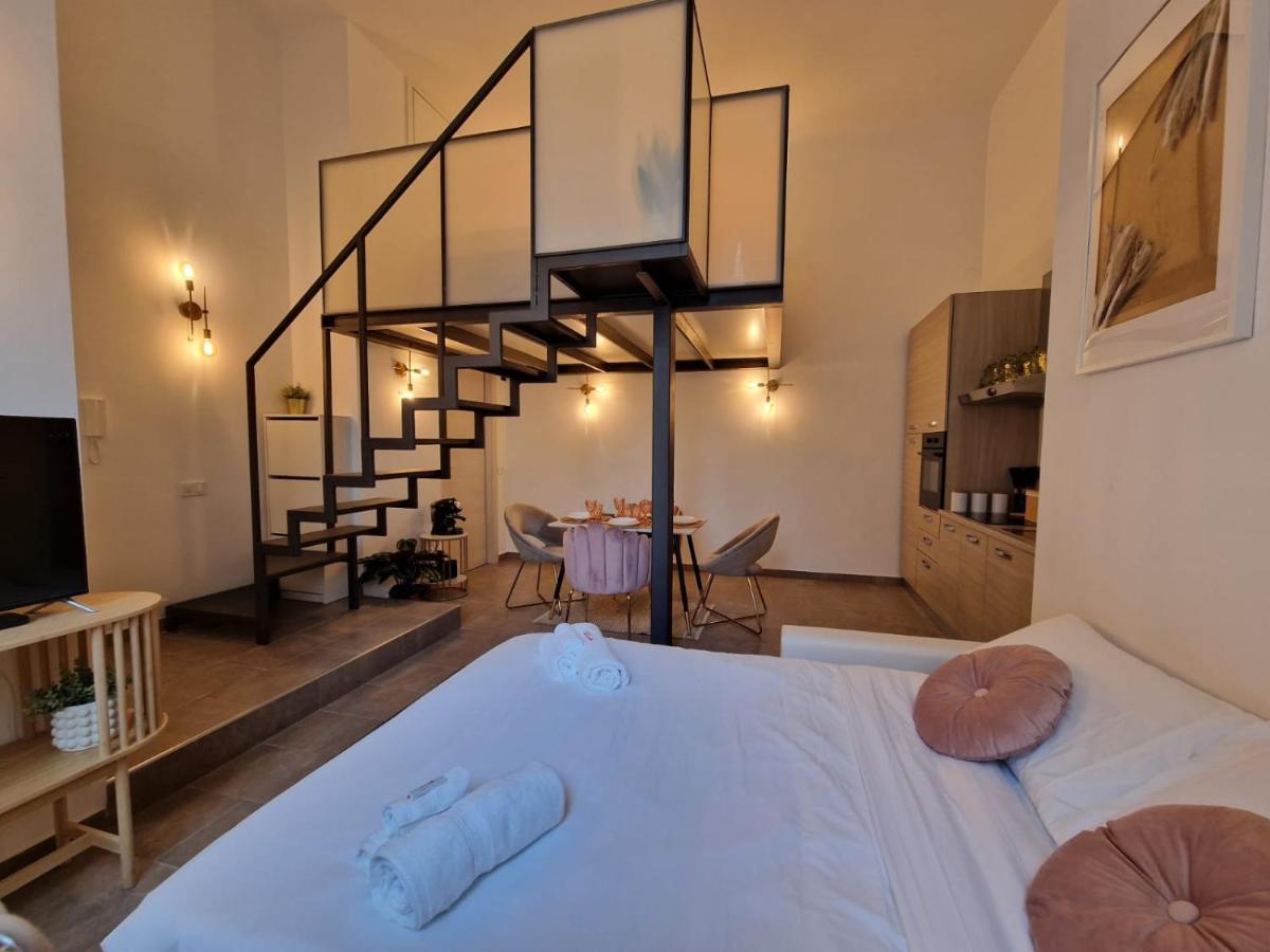 Апартаменты Regina Milano In Porta Romana 2 - Sky Tv, Wifi E Breakfast Box Экстерьер фото