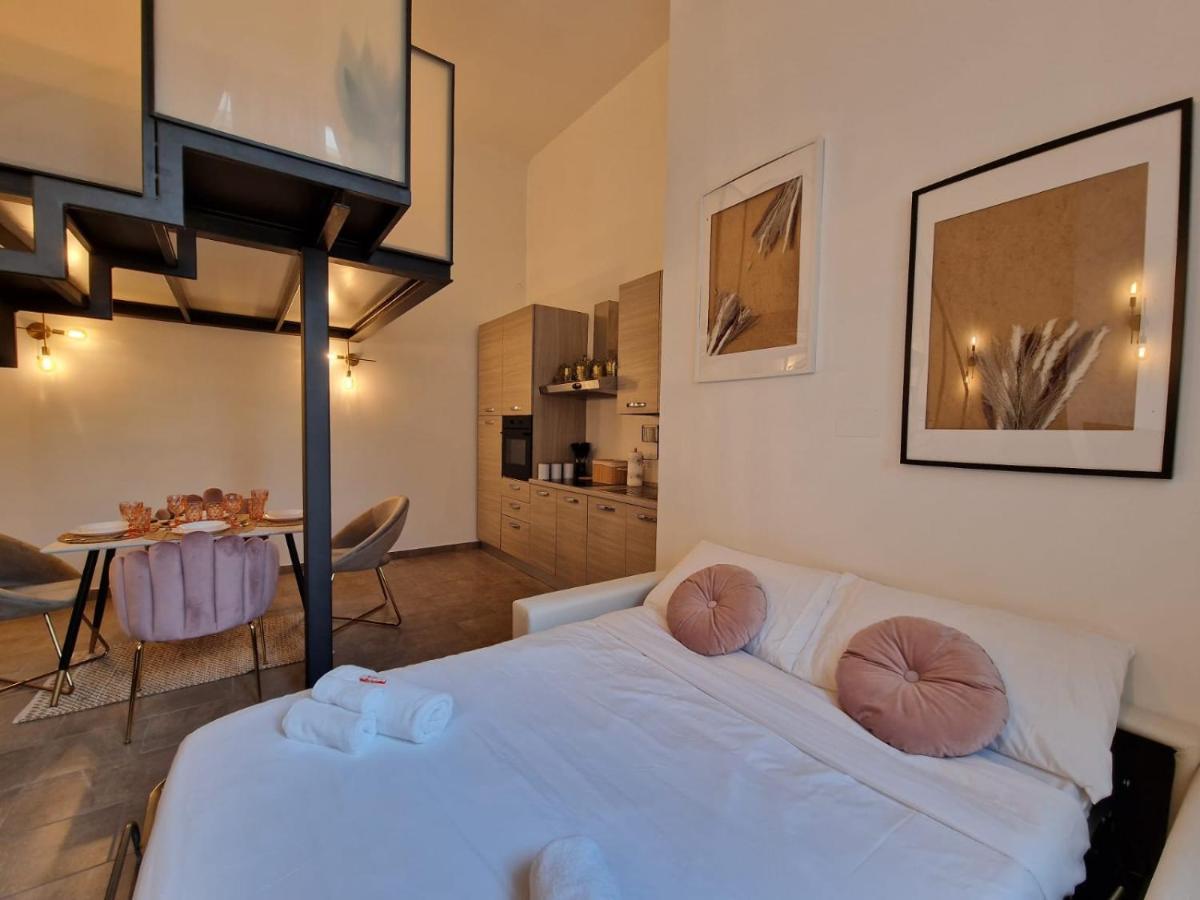 Апартаменты Regina Milano In Porta Romana 2 - Sky Tv, Wifi E Breakfast Box Экстерьер фото