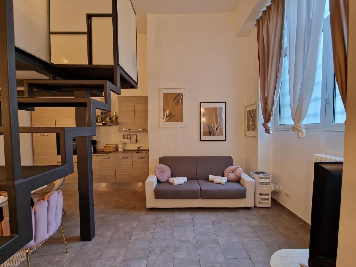 Апартаменты Regina Milano In Porta Romana 2 - Sky Tv, Wifi E Breakfast Box Экстерьер фото
